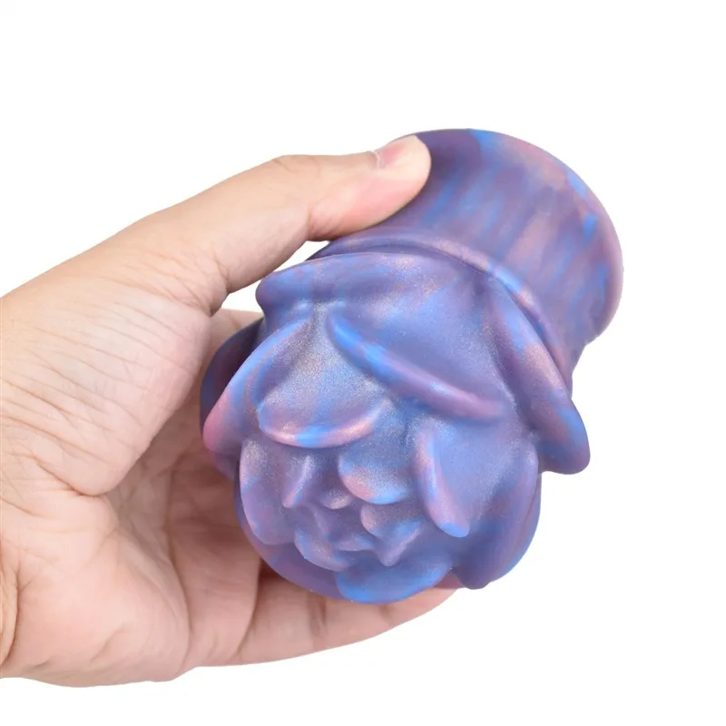 47af1a0b5e37c483 Handheld Silicone Petal Shaped Sex Grinder - Image 6