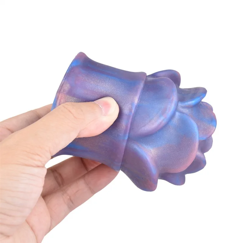 b833ed5332808978 Handheld Silicone Petal Shaped Sex Grinder - Image 7